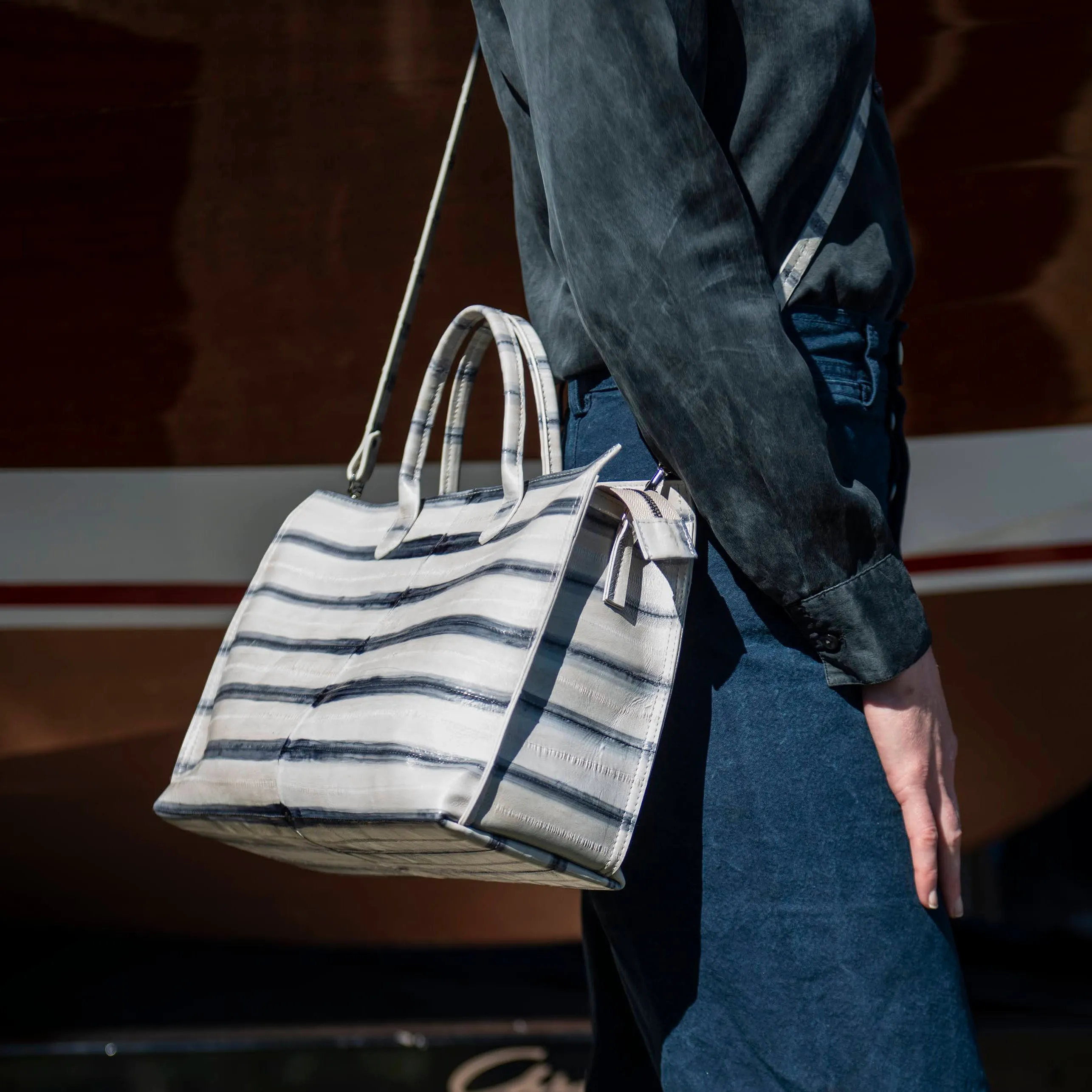 DAY BAG VINTAGE STORM EMBOSSED JUMBO GATOR