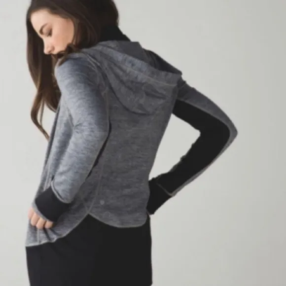 Lululemon Daily Practice Hooded Jacket Size 2