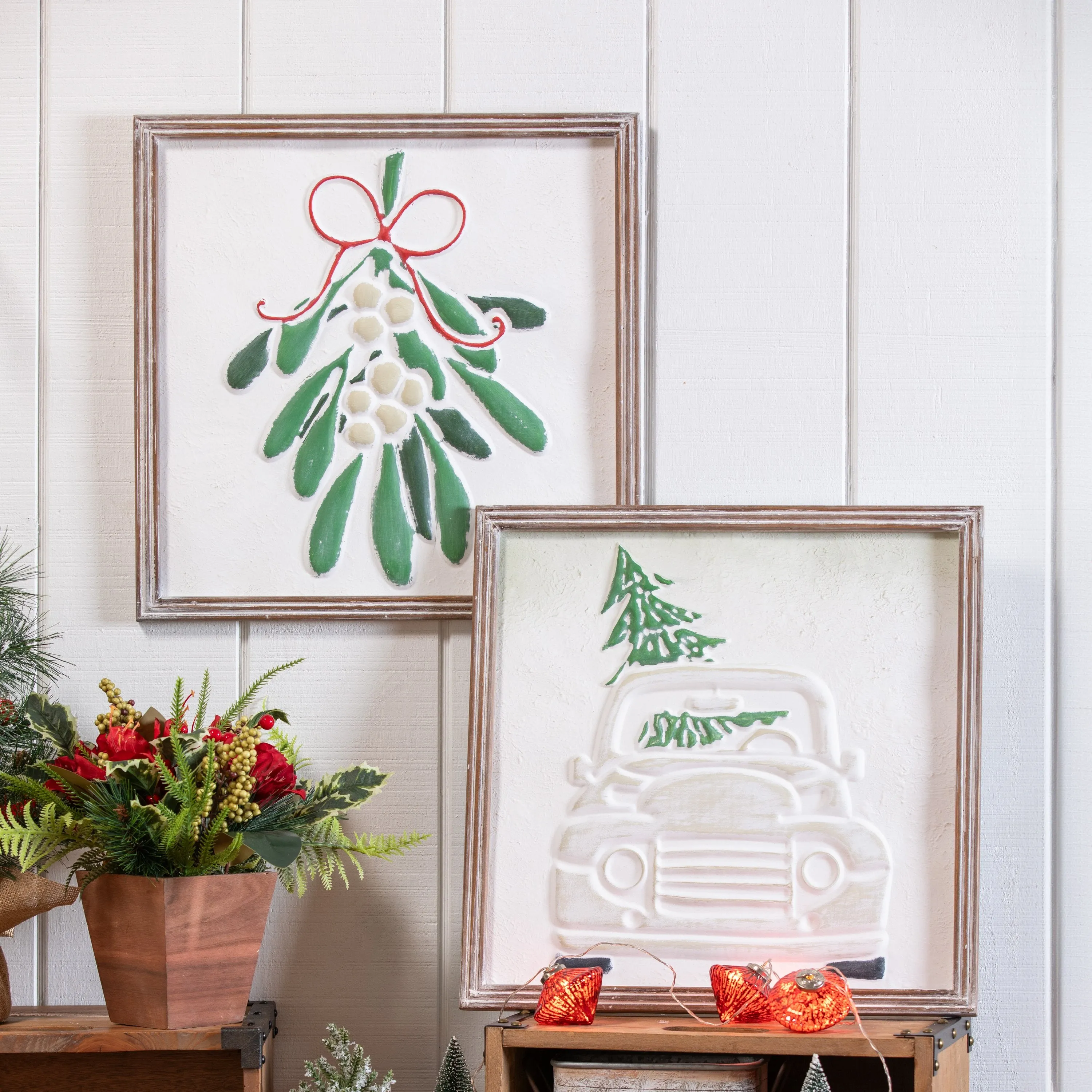 Metal Embossed Christmas Wall Décor with Wooden Frame,6awd981